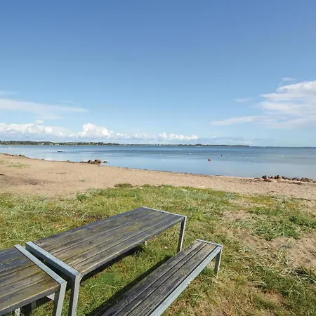 Feriehus Awesome In W/ Sauna, Wifi And 3 Bedrooms *