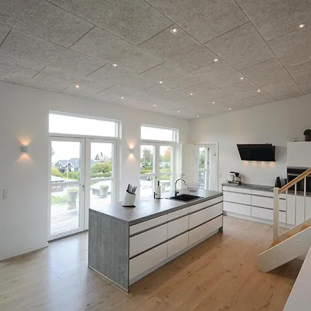 Awesome In W/ Sauna, Wifi And 3 Bedrooms Feriehus Sjolund