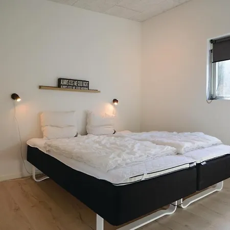 Awesome In W/ Sauna, Wifi And 3 Bedrooms *