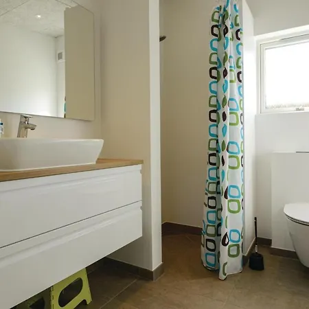 Awesome In W/ Sauna, Wifi And 3 Bedrooms Feriehus *